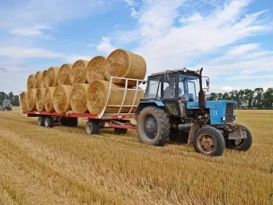 Нижегородские аграрии приступили к заготовке кормов для сельскохозяйственных животных.